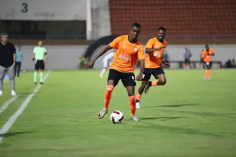 الزمالك ضد فاركو.. طرد نداي بعد تدخل عنيف على الونش